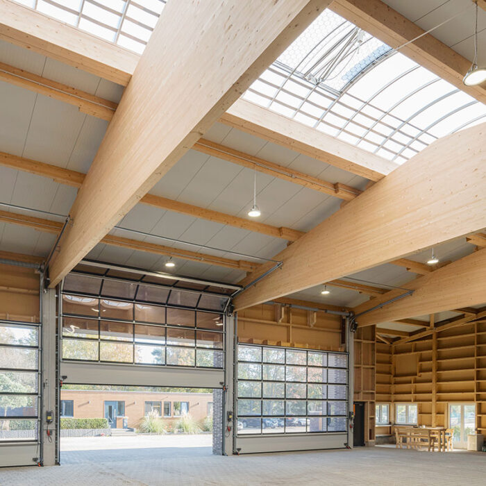 Gewerbebau aus Holz