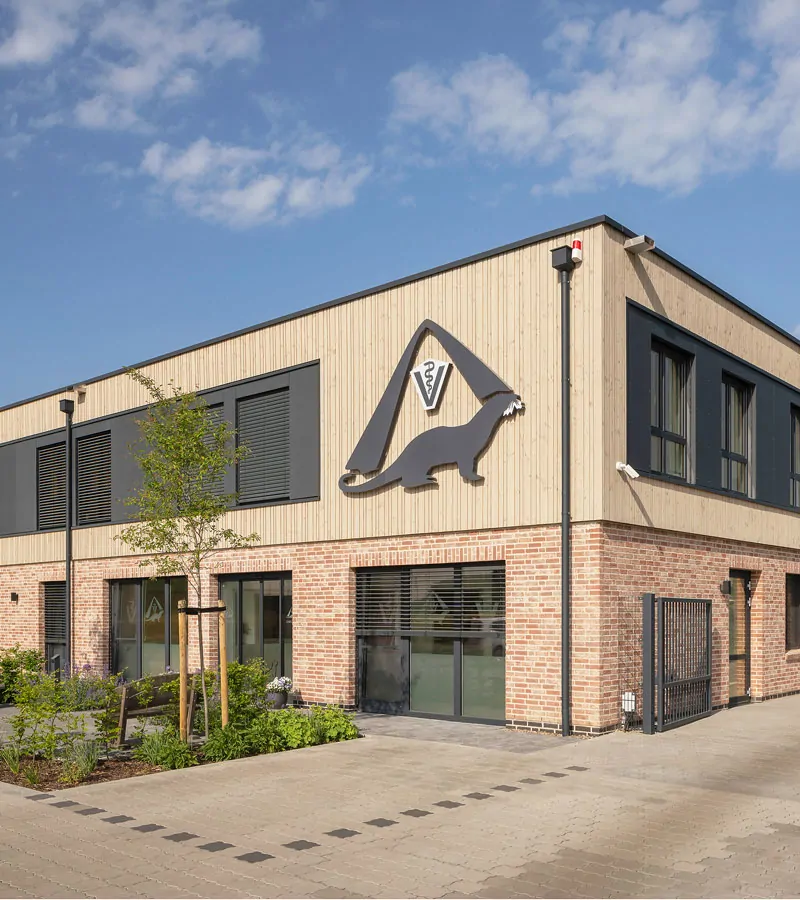 Tierklinik Ottersberg ein moderner Holz-Hybrid-Bau